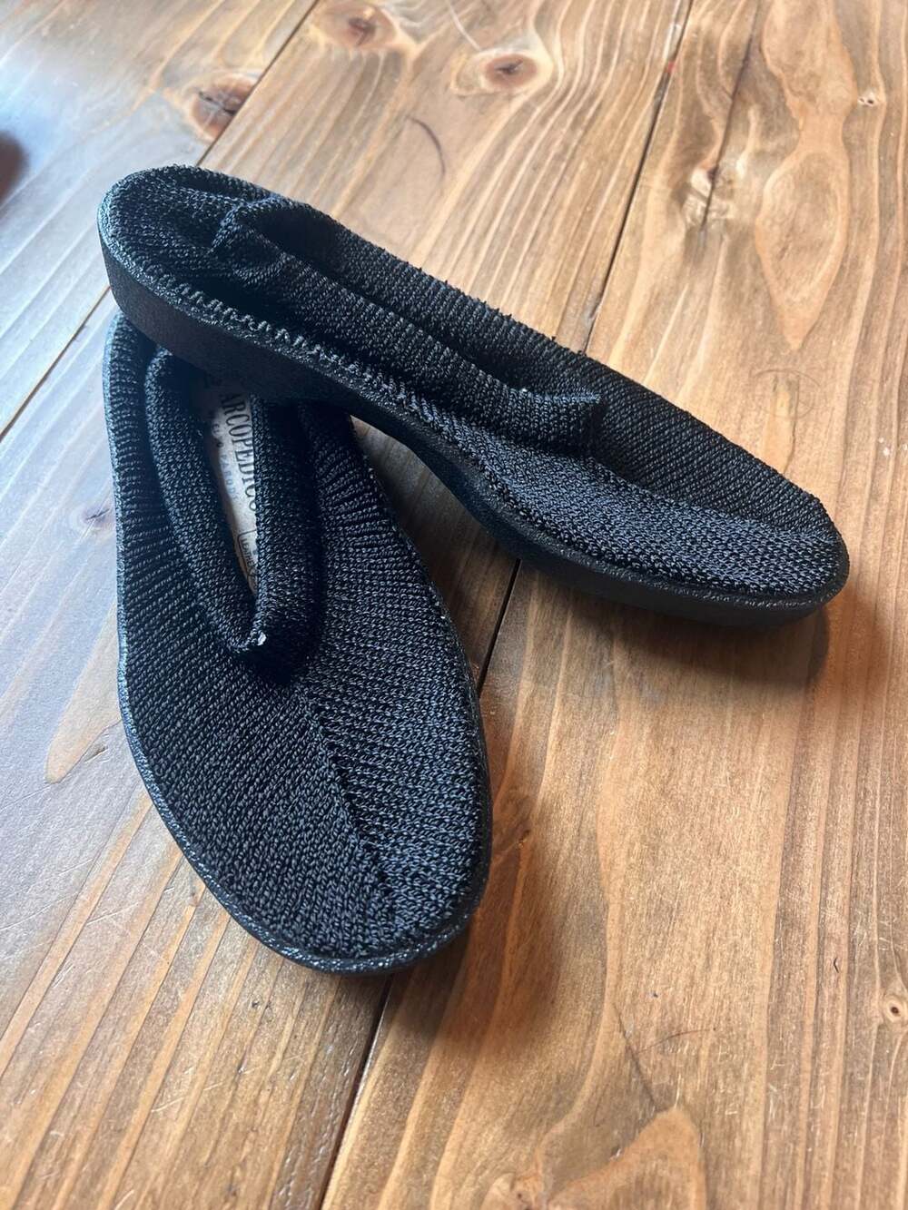 Black Women's Knit Thong Sandals
